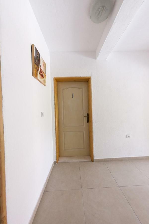 Apartamento Kuca Bulajic Budva Exterior foto